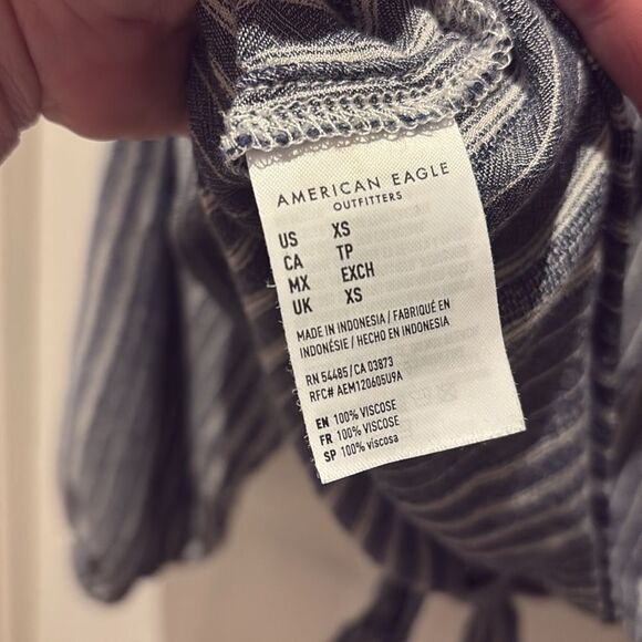 AEO striped button down collared shirt SZ Xsmall - Picture 6 of 6